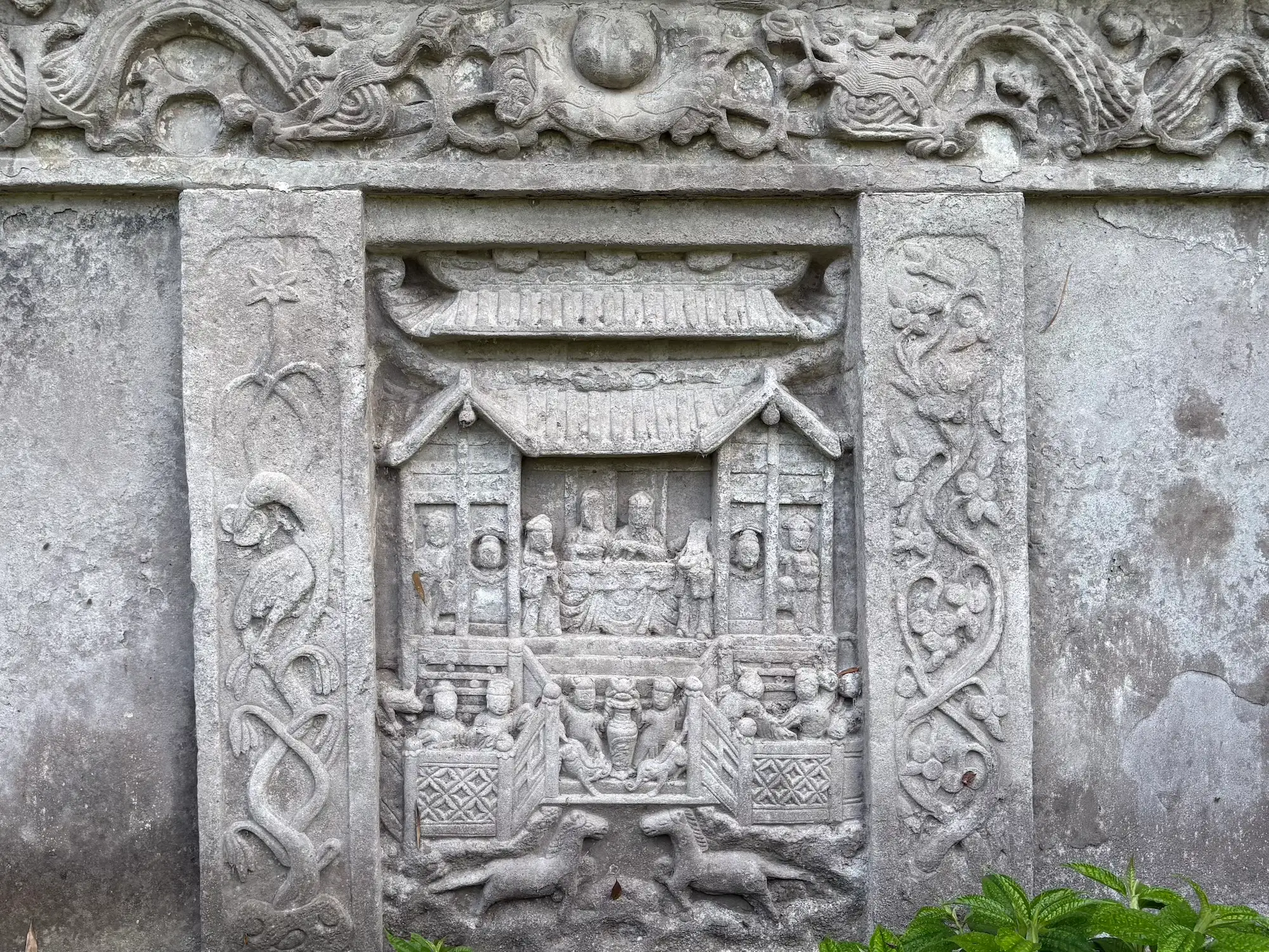 狸狮村：可能这里就是小龙女的古墓派